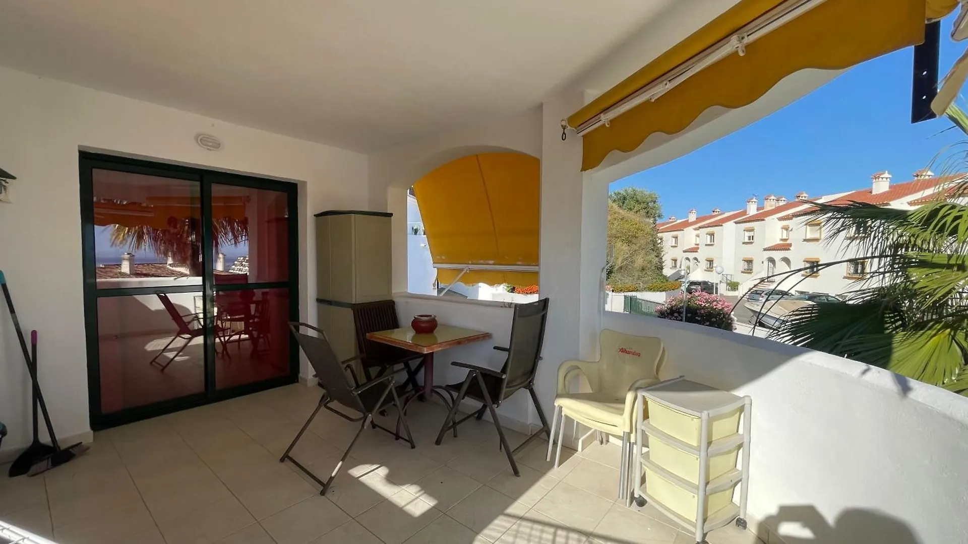 Apartamento Torrequebrada Vista Al Mar ベナルマデナ